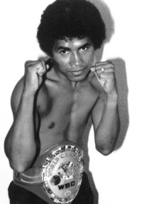 Gabriel Bernal boxer