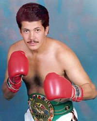 Rene Arredondo boxer