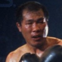 In Chul Baek boxer