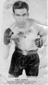 Mike Sarko boxer