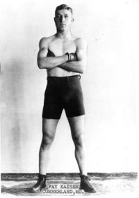 Fay Keiser boxer