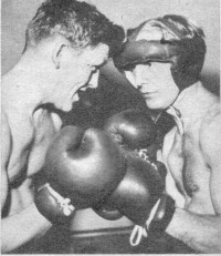 Leif Hansen boxer