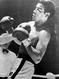 Edmundo Esparza boxer
