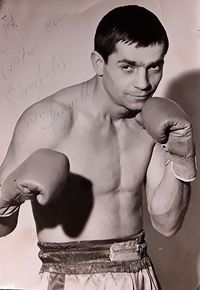Enzo Farinelli boxer