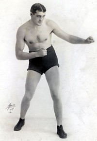 Tom Cowler boxer