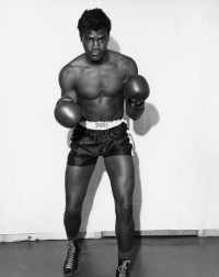 Amos Lincoln boxer