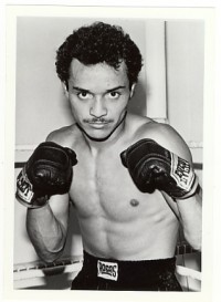 Ron Cisneros boxer