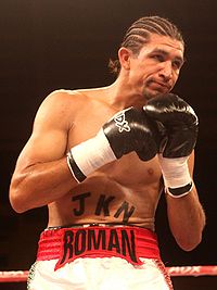 Saul Roman boxer