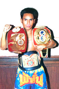 Thongchai Utaida boxer