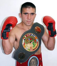 Cesar Rene Cuenca boxer