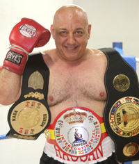 Hassan Chitsaz boxer