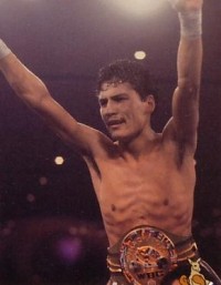 Raul Perez boxer