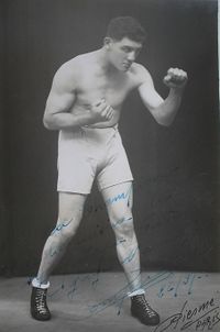 Rene Compere boxer