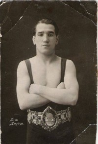 Sid Smith boxer