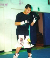 Roger Gonzalez boxer