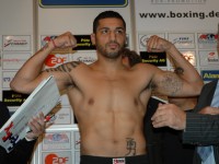 Mehdi Sahnoune boxer