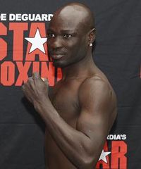 Osumanu Akaba boxer