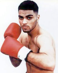 Omar Sheika boxer
