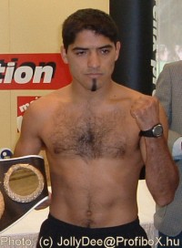 Julio Pablo Chacon boxer