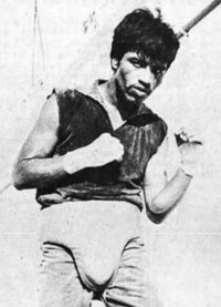 Gustavo Lara boxer