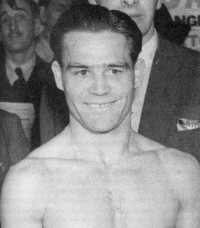 Luis Romero boxer