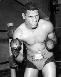 Lonnie Harris boxer