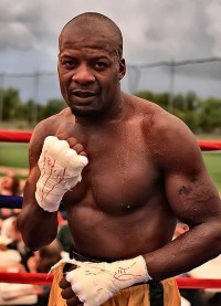 Robert Kamya boxer