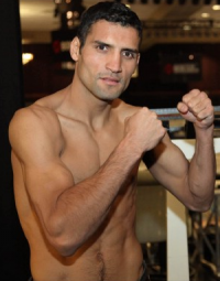 Luis Carlos Abregu boxer