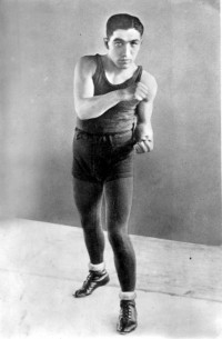 Alf Mancini boxer