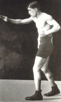 Robert Dastillon boxer