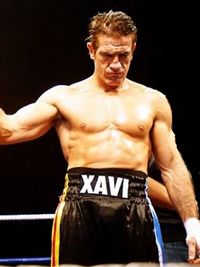 Xavier Moya boxer