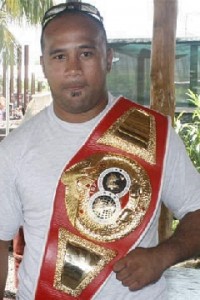 Lawrence Tauasa boxer