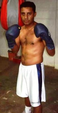 Cesar Alberto Leiva boxer