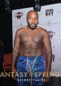 Derrick Brown boxer