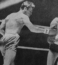 Brian Cartwright boxer
