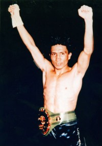 Victor Rabanales boxer