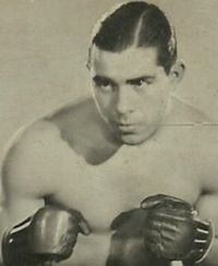 Jose Llovera boxer
