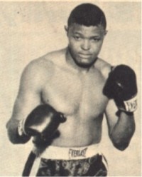 Matthew Johnson boxer