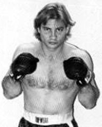 Bruce Strauss boxer