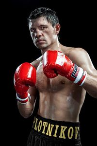 Viktor Plotnikov boxer