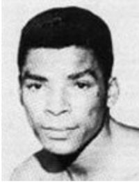 Hector Julio Medina boxer