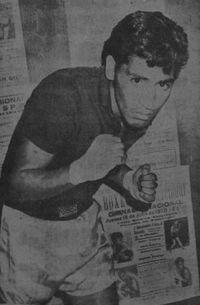 Salvador Lozano boxer
