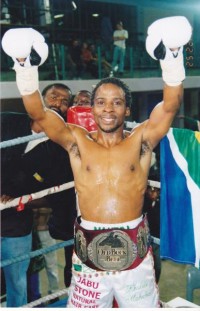 Khulile Makeba boxer