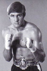 Mark Rowe boxer