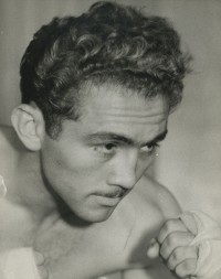 Julio Cesar Jimenez boxer
