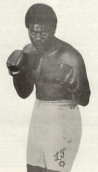 Larry Frazier boxer