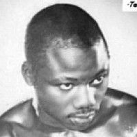 Idrissa Dione boxer