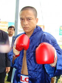 Hendrik Barongsay boxer