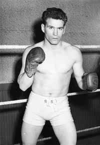Eddie Andrews boxer
