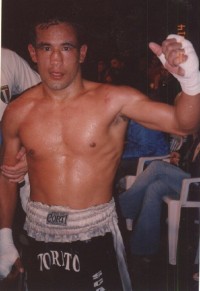 Julio Ramon Escalante boxer